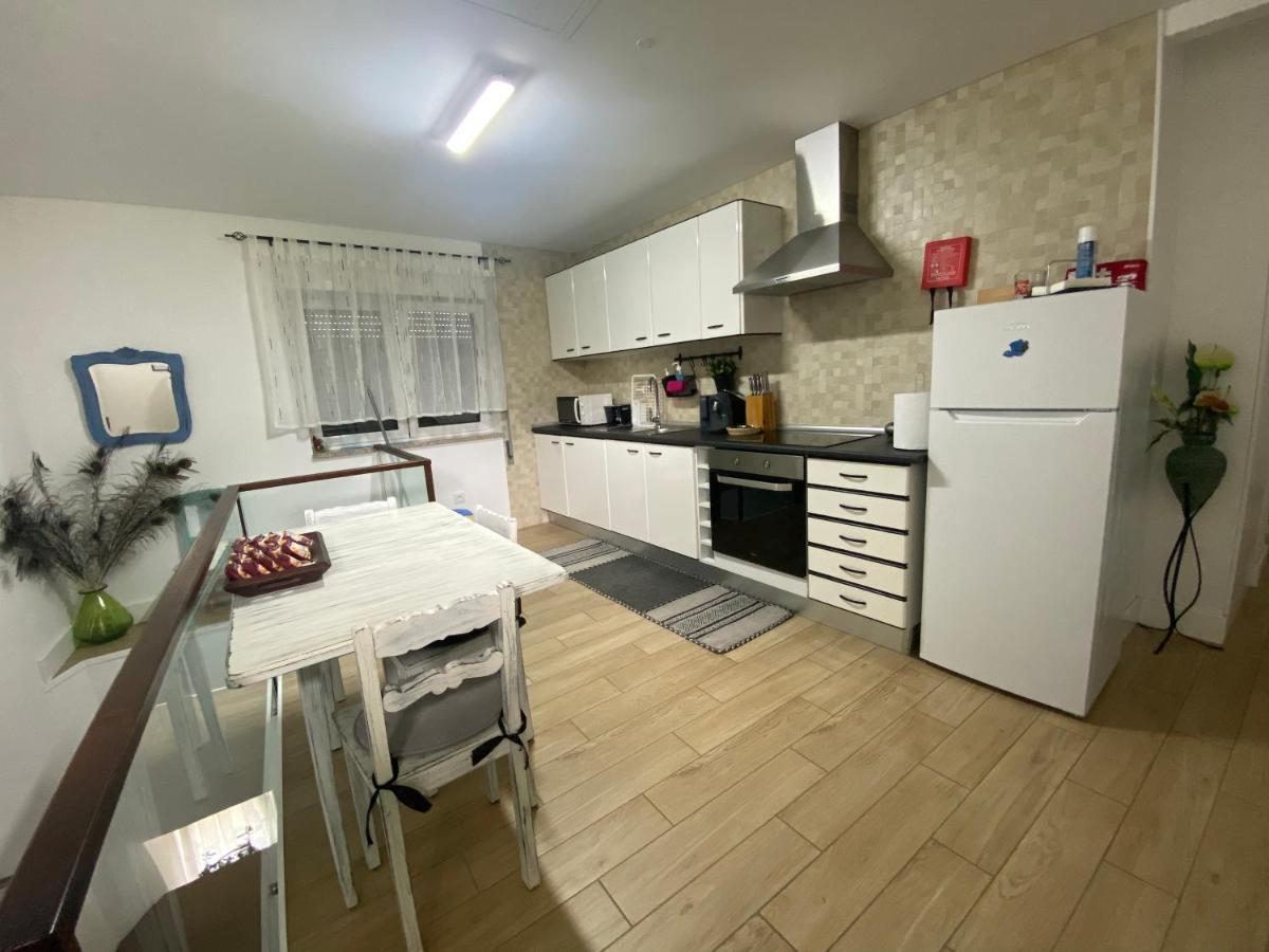 Ninho D'Arara Bed and Breakfast Tondela Eksteriør billede